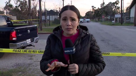 HPD: Officer fatally shoots at armed suspect in the Kashmere Gardens area