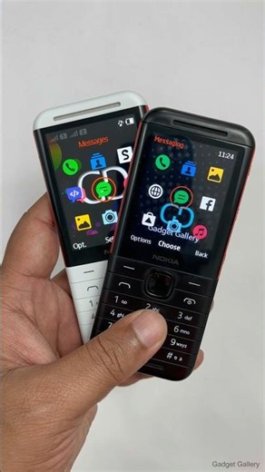 Nokia 5310 2020 vs 2024