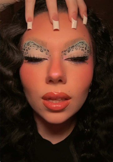 Mustache Makeup Transition Challenge: How to Nail the Look
