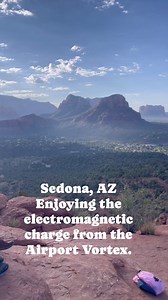 I swear I’m not a hippie. At least not yet. 😎🤣 The vortex spots in AZ are said to recharge your mind, body & soul. Healing & rejuvenation— it’s what they say… and I loved it. #sedona #arizona #rejuvenate #earth #grounding | Gabe Spiegel Fox 8 News Cleveland