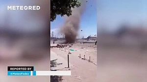 A dust devil surprises residents of Florencio Varela, Argentina