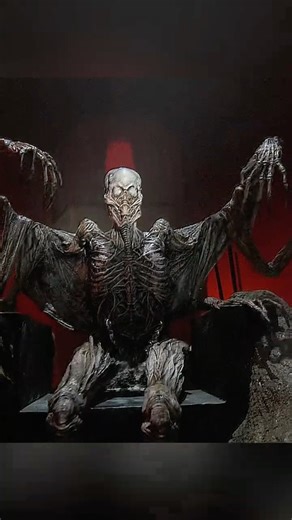 GRISLY NECK RIP! 😱 Mine Monster's Most BRUTAL Kill 🩸 | The Deep Dark (Gueules noires) Gore Scene