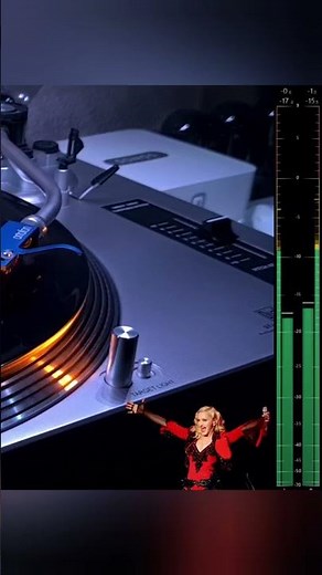 Madonna- "Into the Groove" - Extended Version