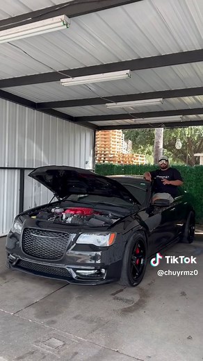Customizing a Chrysler 300 Hellcat Redeye Edition: A Unique Car Experience