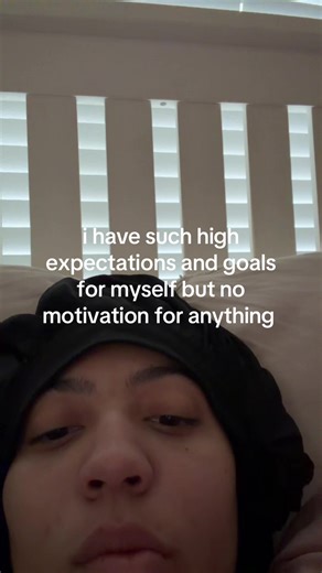 Struggling with High Expectations and Lack of Motivation