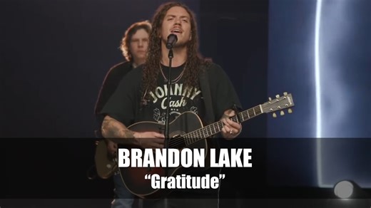 297K views · 14K reactions | "Gratitude" - Brandon Lake | Worship Music | Facebook