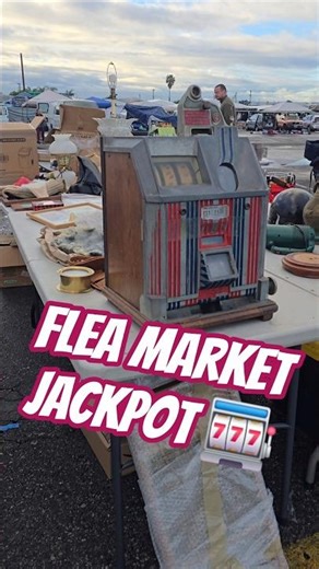 VINTAGE SLOT MACHINE AT THE FLEA MARKET?! 🎰 | 1930s 1¢ JENNINGS DUCHESS "STAR BRAND" SLOT MACHINE
