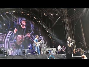 Nickelback – Far Away (Live in Mönchengladbach)