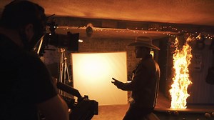 Thanks to Lafayette Fire Dept, flames couldn’t get me! Check it out in the behind the scenes of Momma’s House. | Dustin Lynch