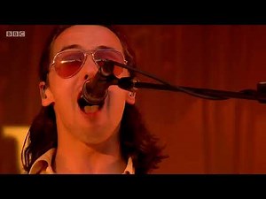 Jungle performs 'Happy Man' | Glastonbury 2019