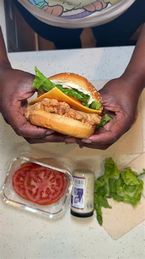 A fish sandwich for a quick weekday dinner anyday…never miss Using Pollock filets, fresh veggies, tartar sauce and don’t forget the @Sargento Cheese #foodie #quickdinner #momcooking #simplemeals