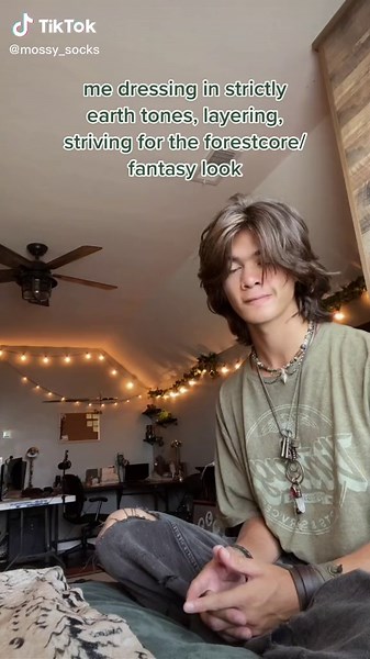 i actually think anyone who has spent more than 2 consecutive hours on pinterest has had an accidental shrek outfit #forestcore #fantasy #goblincore #earthtones #fantasyaesthetic #grunge #gremlincore