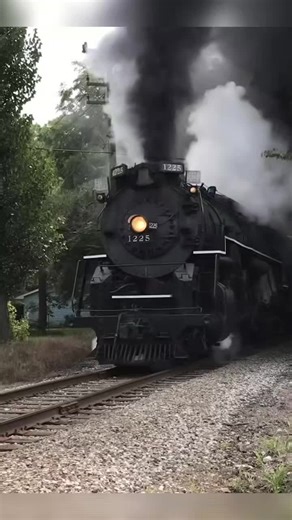 Exploring the Sounds of Steam Trains and Locomotives