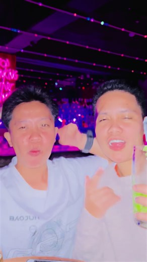 Tombs🙈 (@tombs830)’s videos with original sound - Tombs🙈