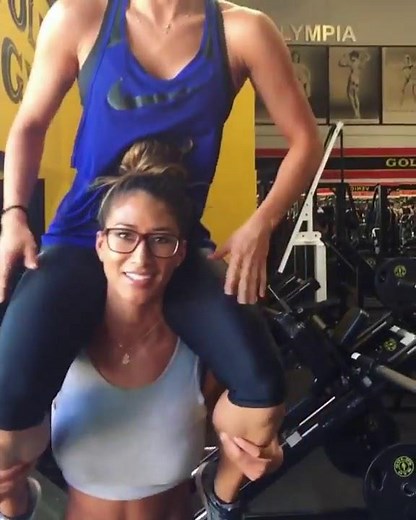 shoulder rides. squat