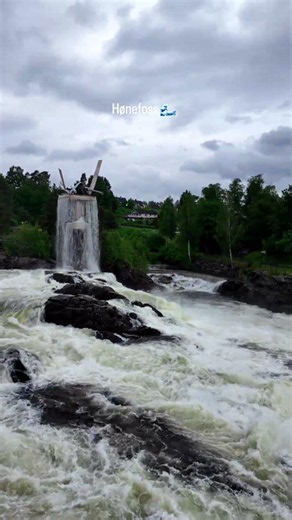 Hi fra Hønefossen 👋🏻🇳🇴🌊 #travel #ytshorts #norway #nyheter #norwaytravel #foss