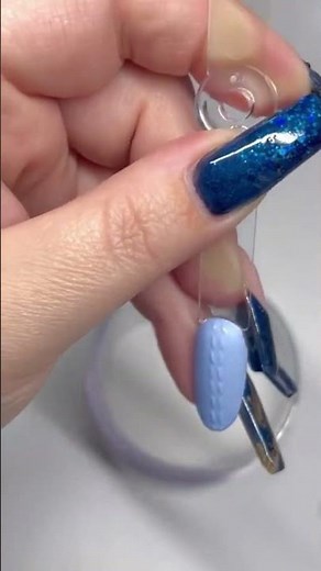 Sweater nail tutorial #nailarttutorialforbeginners #christmasnaildesigns