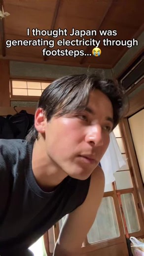 🇯🇵 Japan is turning footsteps into electricity! ⚡ Using piezoelectric tiles, every step you take generates a small amount of energy. Millions of steps together can power LED lights and displays in busy places like Shibuya Station. A brilliant way to create a sustainable and smart city. #japan #japanese #japantrip #foryoupage #anime