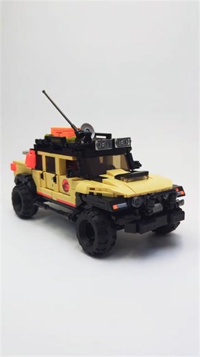 LEGO JEEP GLADIATOR - Jurassic Cars by 12GO