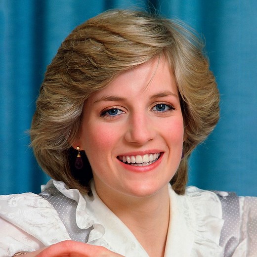 50 Stunning, Rare Photos of Princess Diana