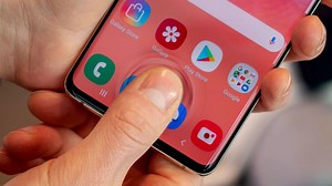 Why Apple went with Face ID instead of in-display Touch ID