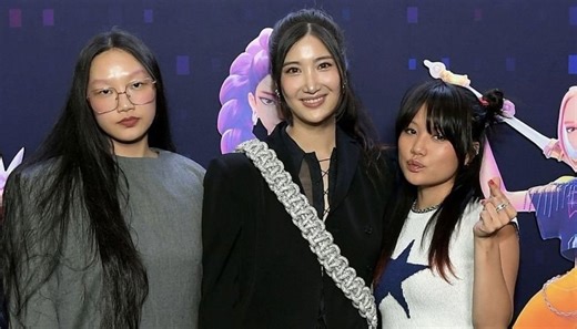 HUNTR/X play 'Read My Lips' K-Pop Demon Hunters edition