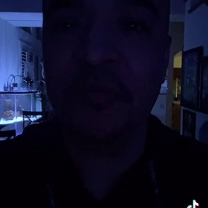 Vivo con el miedo y pánico constante... | AKWID