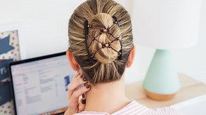 Switch up your look in a flash. https://bit.ly/2GZ3YpE | Grommet