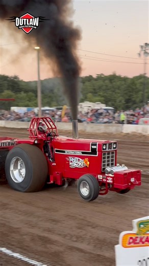 “Red Iron” Taking the sled home!! #tractorpulling | Outlaw Truck & Tractor Pulling Association
