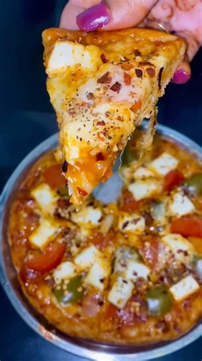 🍕Cheese Paneer PIZZA, KADHAI Me! 👇 #shorts