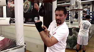 14K views · 388 reactions | Alfonso Gomez gave us some tips to hand wrap our hands! | Cleto Reyes USA | Facebook
