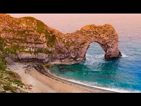 Britain's dinosaur country: the Jurassic Coast in 360