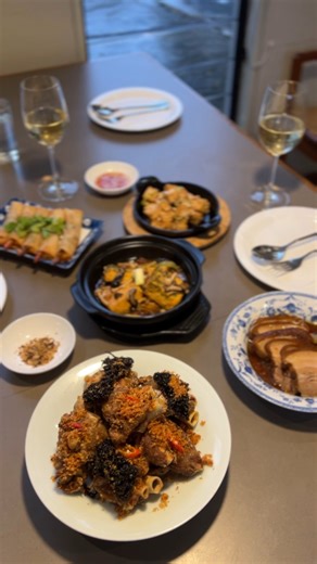 Brunch plans? Say less. We’ll see you at Moon Rabbit 💛 📍2 Ledesma St., San Juan, Philippines 📞 639171583785 ⏰ Mon–Thurs 11AM–9PM / Fri–Sun 11AM–11PM #MoonRabbitCafe #SanJuanEats #BrunchGoals #WeekendVibes #MoonRabbitMagic | Moon rabbit cafe restaurant