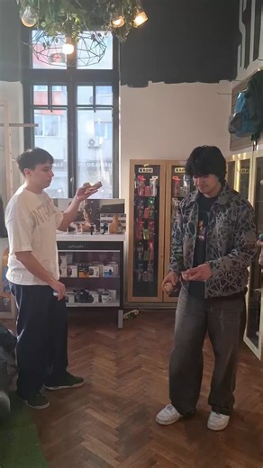 funny duo with the king 🐿 @miguel @kendamaH2O #trick #fyp #kendama #forupage