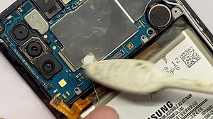 334 reactions · 24 shares | samsung a70 a71 a51 charging jumper diinan pa bago lumabas charging fix back to normal! | Valiente Julius | Facebook