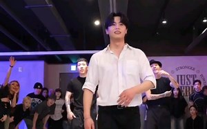 【Justjerk】YoungJ 超炸卡点 chore class standing next to you