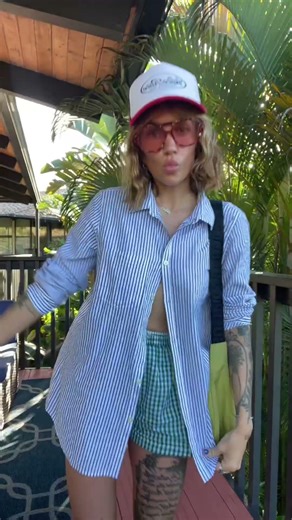 we made it folks n the sun is shining 🔆🌟🐚 ps these are the BEST amazon boxers ive found to date