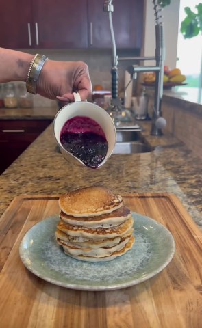 Easy Vegan Buttermilk Pancakes Recipe for the Perfect Breakfast