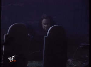 【WWE丨中字】送葬者对战凯恩前在父母和凯恩墓前的promo丨98.3.23