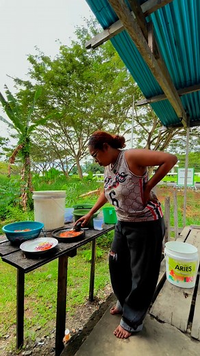 196K views · 10K reactions | Kyla kasih contoh cara ulek rica 藍藍 | Regina Sarkol | Facebook