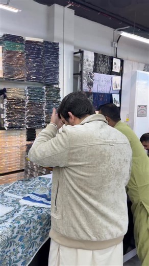 Dawood Designers on Instagram: "Crimson Ka Hit Code 😍 Lawn Py Kmal Ky Designs Aa Gayyy ❤️ For Wholesale 0310 1025997 For Retail https:www.dawooddesigners.com/"