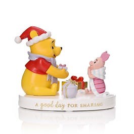 Disney Winnie The Pooh and Piglet Large Christmas Figurine - A Good Day For Sharing