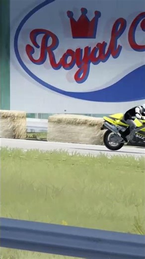 Suzuki TL1000R vs Bugatti Bolide #shorts #suzuki #bike #superbike #supercars #racing #car