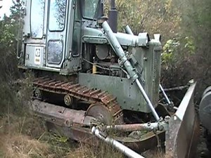 1984 Caterpillar D5B Bulldozer Cold-Start