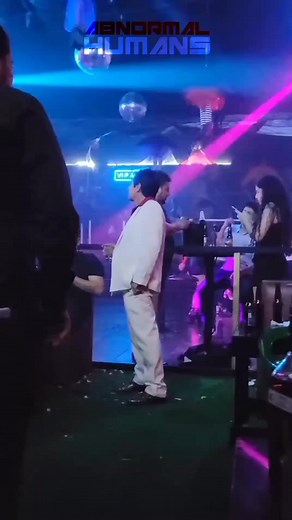 201K views · 1K reactions | ABNORMAL HUMANSᴵⁿˢᵃⁿᵉᴮʳᵃⁱⁿ on Reels | Facebook