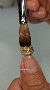 2.7M views · 22K reactions | Uñas negras con Dorado elegan | Marisol Beauty Tutorials | Facebook