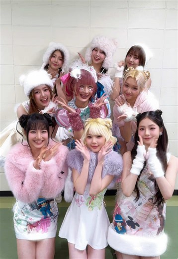 #しなこ さんと #んまんまダンス 🐻💕 ありがとうございました🌷💜 @しなこ🌷💜 #UNIS #mwah_UNIS #幸せになんかならないでね