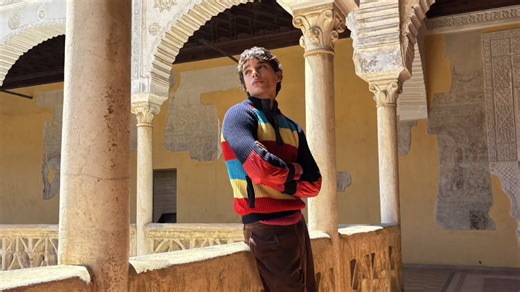 Create a spatial photo or view a spatial scene in Photos on Apple Vision Pro