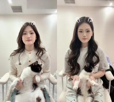 和 @Cherieeeee 一起 #合拍 #体型差 #一脸傻样 现在vs一年前一一😺“祝大家新年快乐喵～”