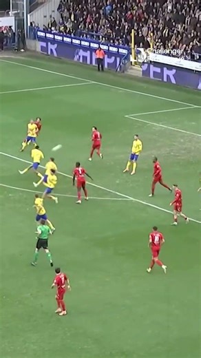 Try getting past a giant. 😄 #challengerproleague